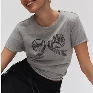 Roomytown Bow Graphic Tee
